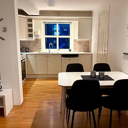 In The Heart Of Senter 特罗姆瑟